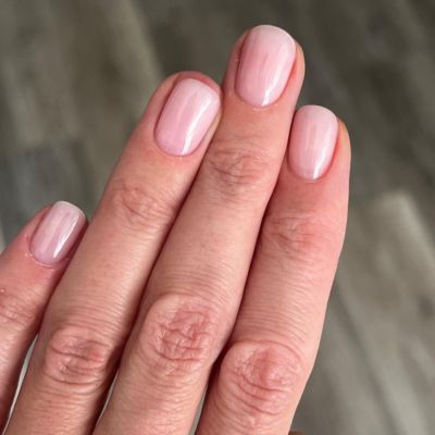 Nagelarbeit