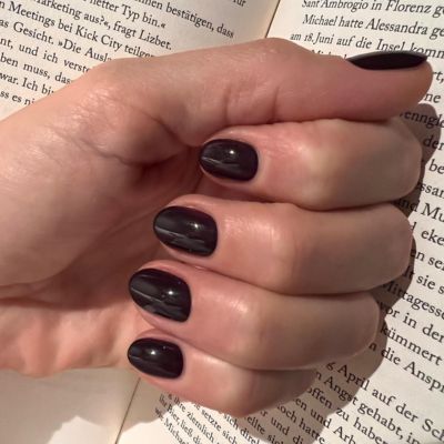 Nagelarbeit