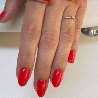 Nagelarbeit